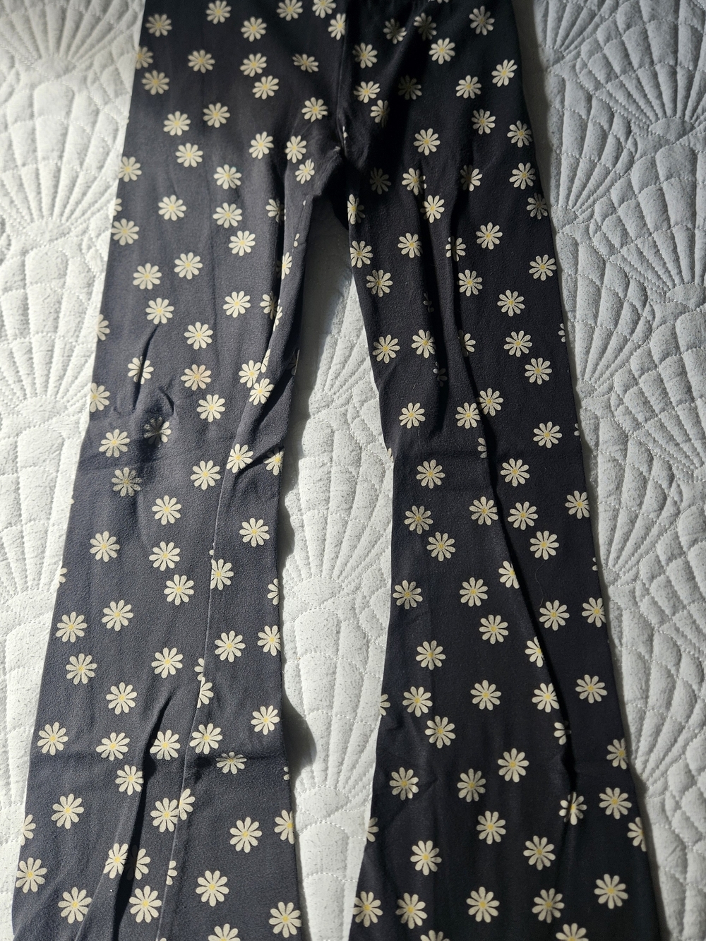 Cat & Jack Black Flare Pants with Cream Daisy Print